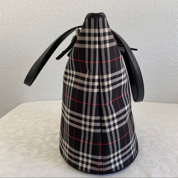 Burberry check nylons tote - Picture 5 of 9